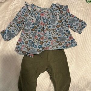 Floral Baby Outfit with Ruffle Top and Olive Pants